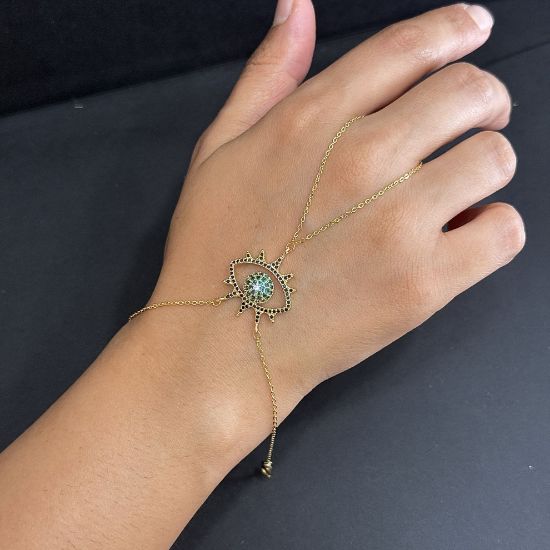 Yeşil Taş Detaylı Göz Şahmeran resmi