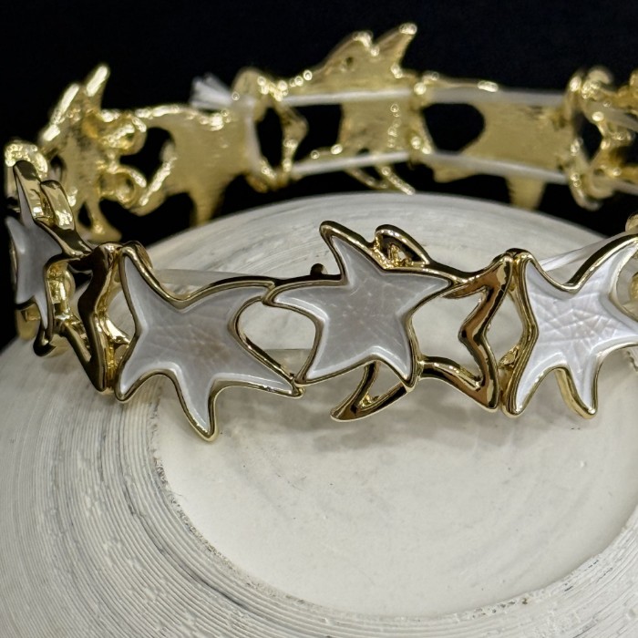 Lastikli Yıldız Detay Sedef Bileklik resmi