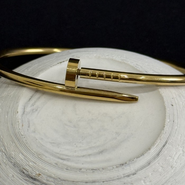 Çivi Minimal Taşsız Gold Çelik Kelepçe resmi