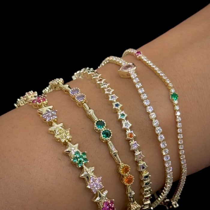 Ortası Pembe Taş Minimal Bileklik resmi