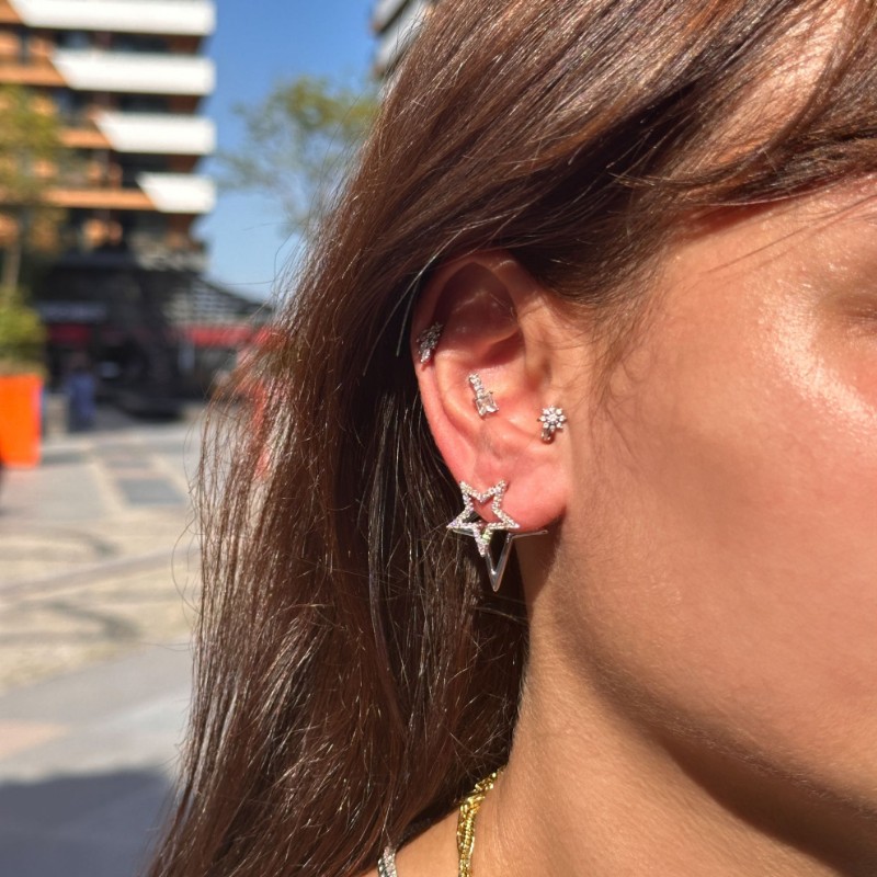 Çift Taraflı Kullanabilen Yıldız Küpe Silver resmi