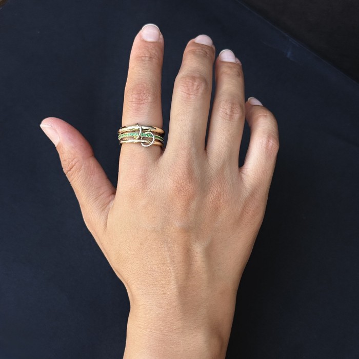 Ortası Taşlı Yeşil Silver Yüzük resmi