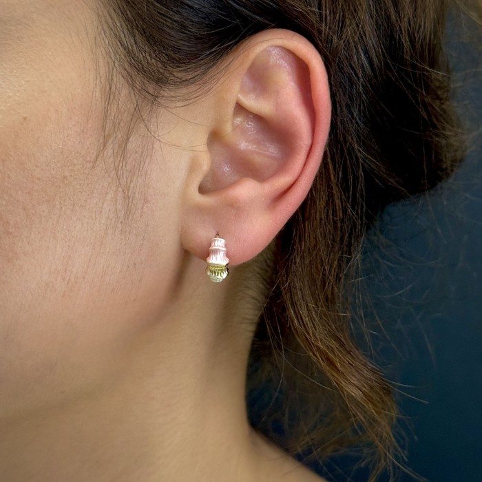 Minimal Pembe-Gri Mineli Küpe resmi