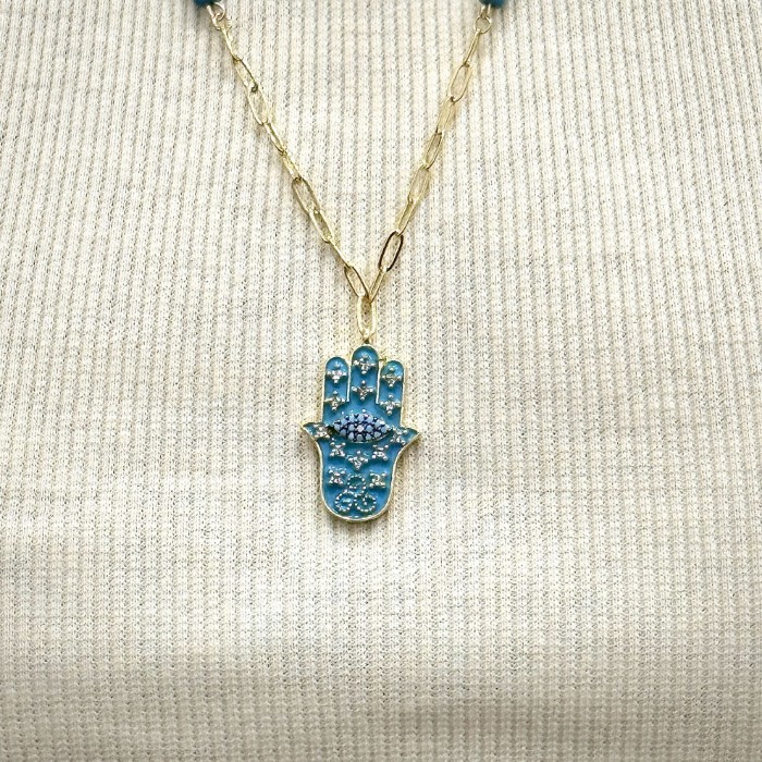 Mavi Fatma Ana Eli Kolye resmi