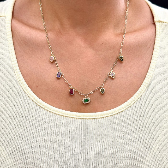 Tasarım Renkli Baget Taş Kolye resmi