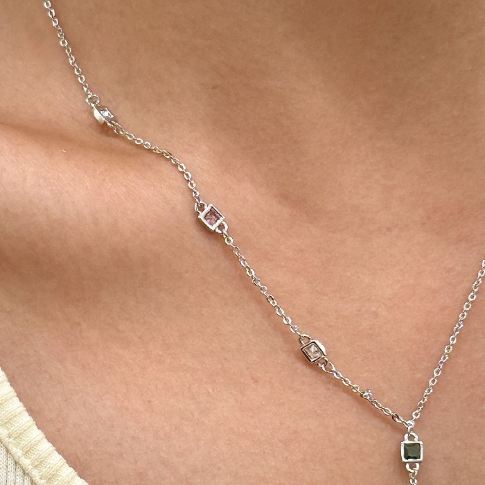 Y Mini Kare Taş Kolye Silver resmi