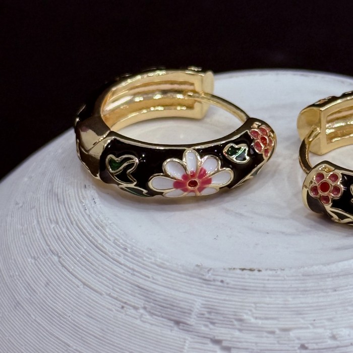 Sakura Bahar Halka Küpe resmi