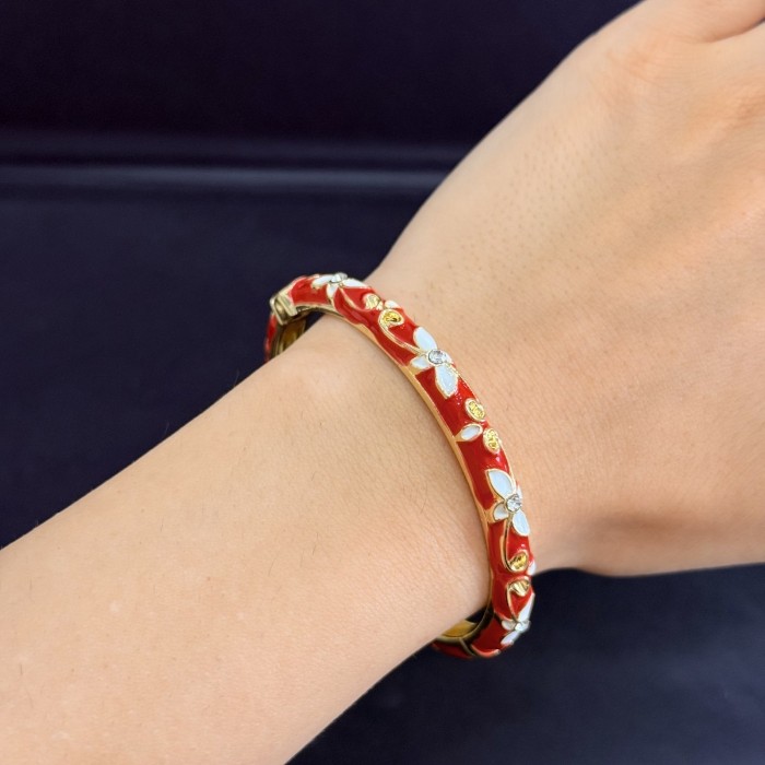 Kırmızı Mineli Daisy Koleksiyonu Bileklik resmi