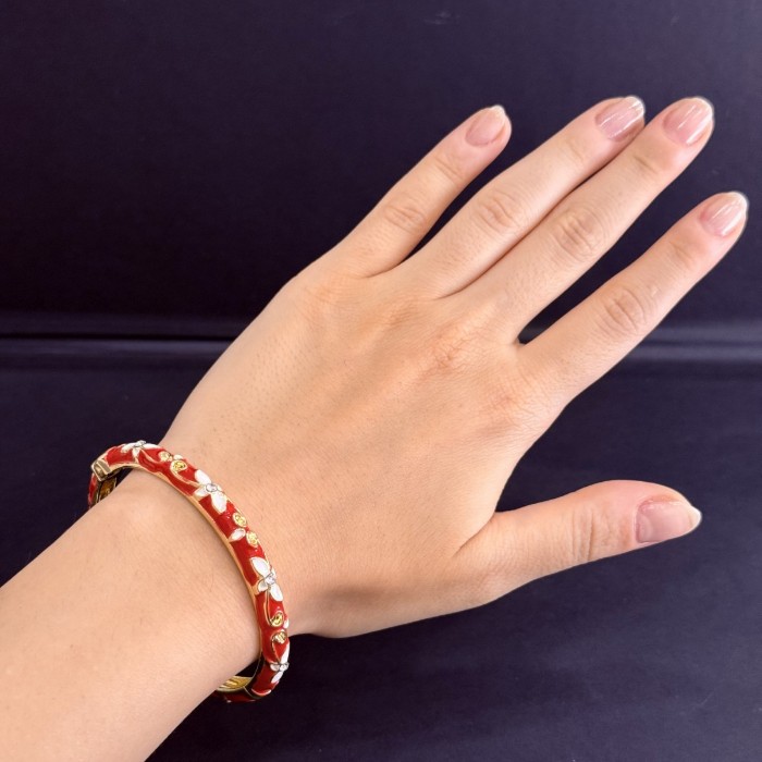 Kırmızı Mineli Daisy Koleksiyonu Bileklik resmi