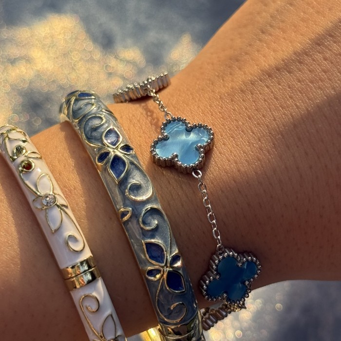 Mavi Dört Yapraklı Taşlı Bileklik Çelik resmi