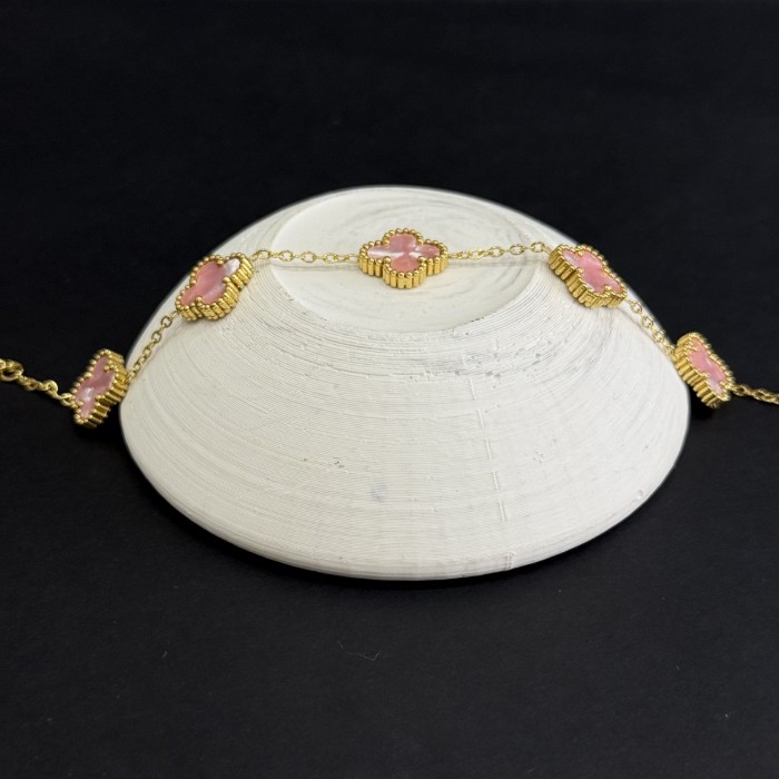 Pembe Dört Yapraklı Taşlı Bileklik Çelik resmi