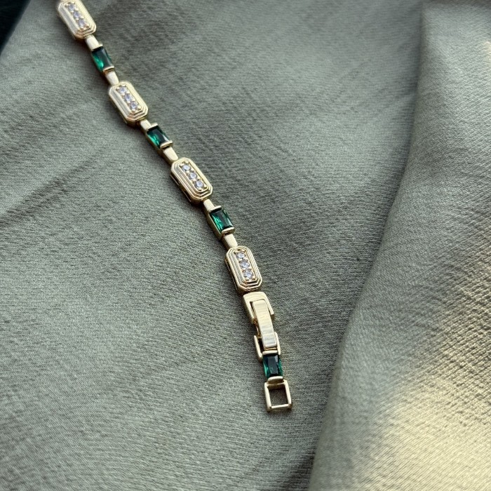 Zümrüt Taşlı Dikdörtgen Bileklik resmi