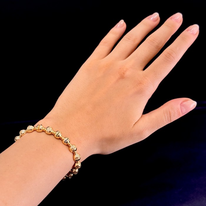 Küre Boncuk & Mikro Taş Şeritli Bileklik – Altın Tonlu İthal resmi