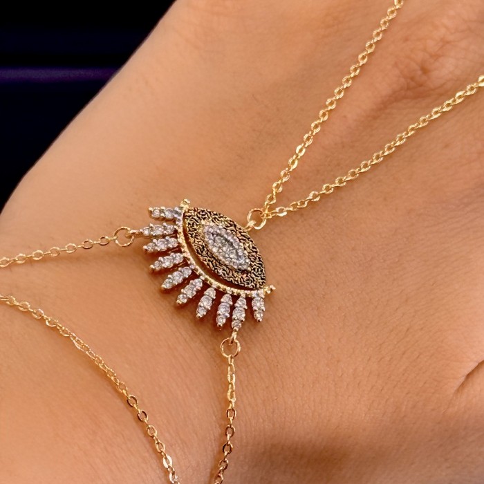 Nazar Gözlü Şahmeran resmi