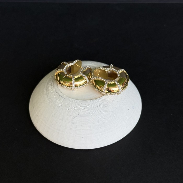 Altın Renkli Modern Halka Küpe resmi