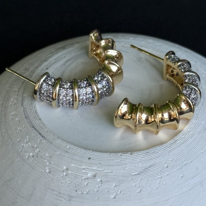 Bombeli Segment Pavé Halka resmi