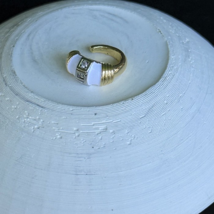 Kafes Model Kıkırdak Küpe (Beyaz Renk) resmi