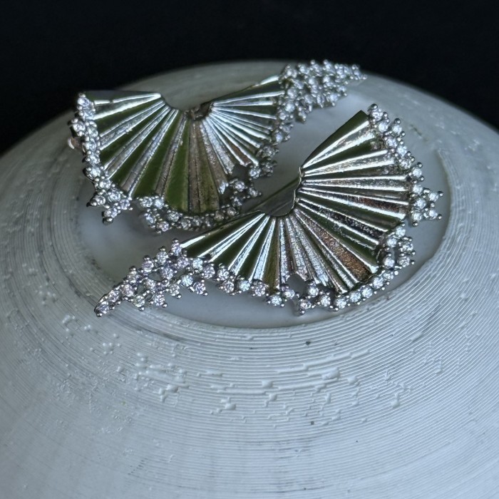 Yelpaze Formlu Küpe (Gümüş) resmi