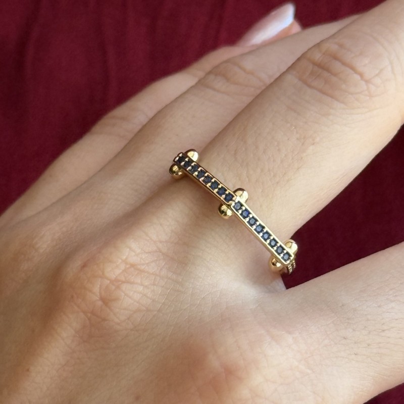 Lacivert Taşlı Yüzük: Derin Işıltı resmi