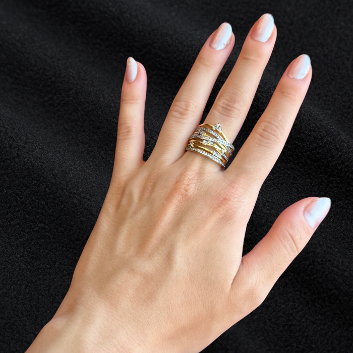 Gold ve Gümüş Yüzük: İki Metalin Zarafeti resmi