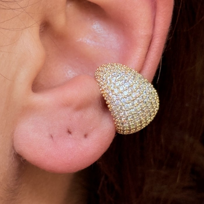 Bombeli Taşlı Kıkırdak  resmi