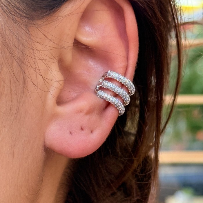 Üçlü Işıltı resmi