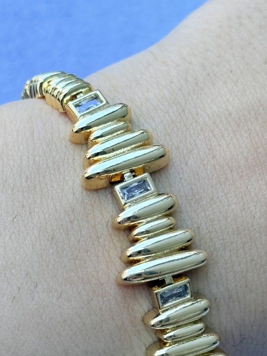 Yakut Taşlı Altın Tonlu Bilezik resmi