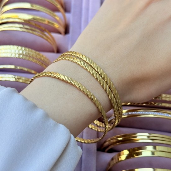 Burgu Detaylı Ajda Bileklik resmi