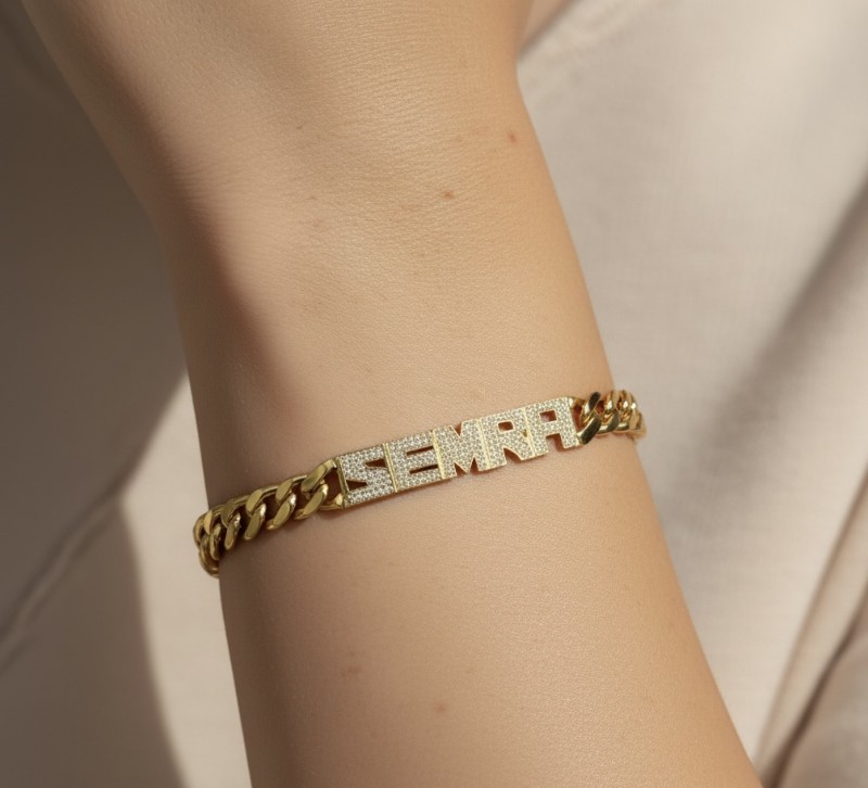 Kişiselleştirilebilir bileklik  resmi