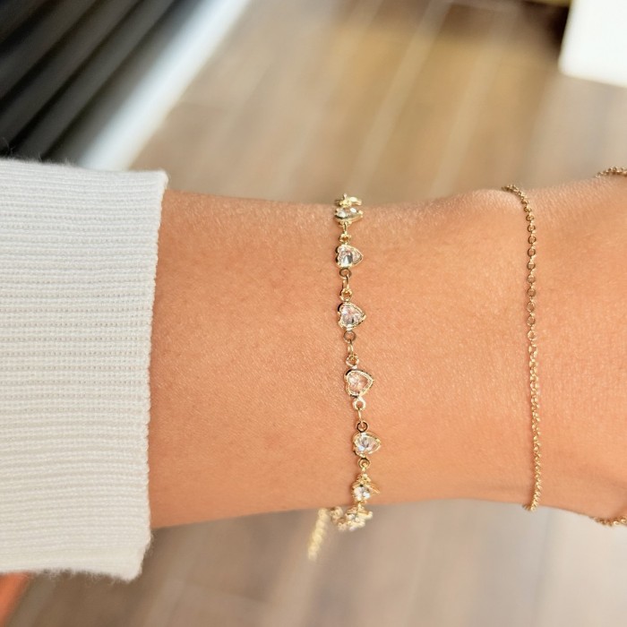 Yatay kalpli taşlı bileklik  resmi