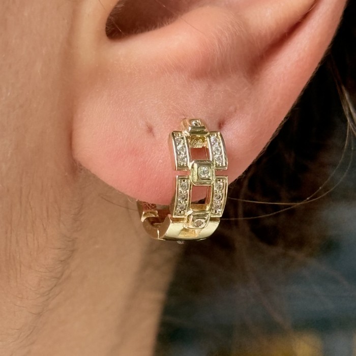 Taşlı Kare Halka Küpe resmi