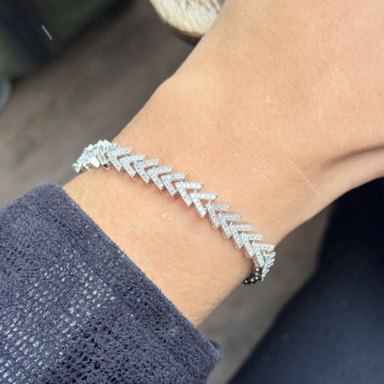 Gümüş Ok Formlu Taşlı Bileklik resmi