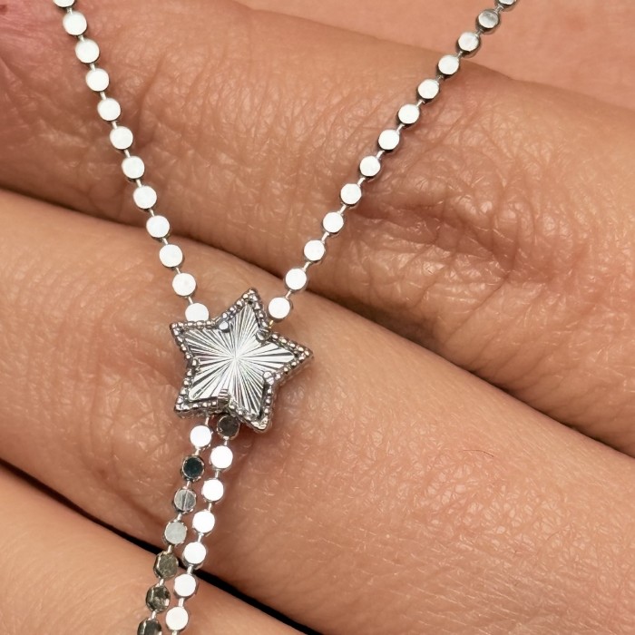 Yıldız Uçlu Uzun Zincir Kolye gümüş renk resmi