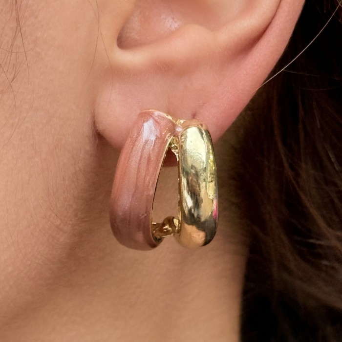 🌸 Nude Halkalı Küpe resmi