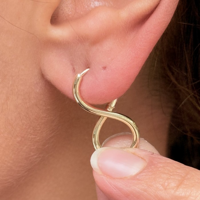 ∞ Kıvrımlı Gold Küpe resmi