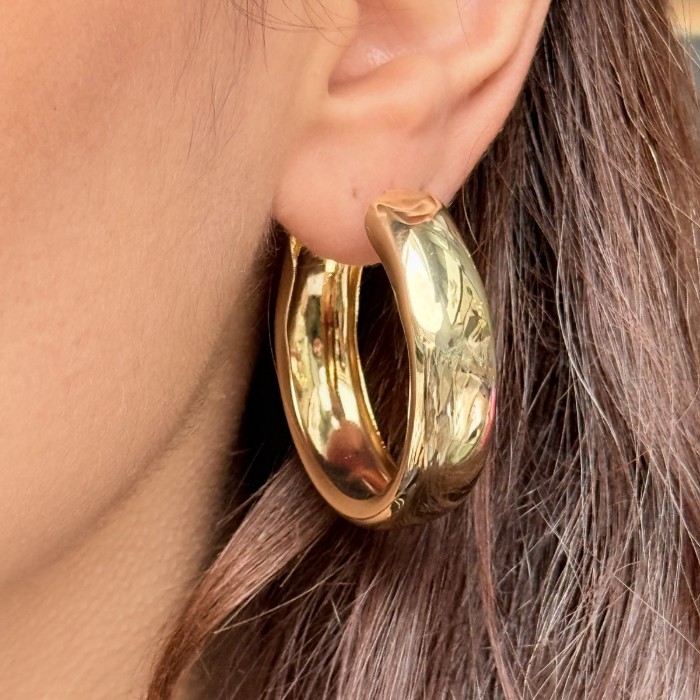 Kıvrım Form Halka Küpe resmi