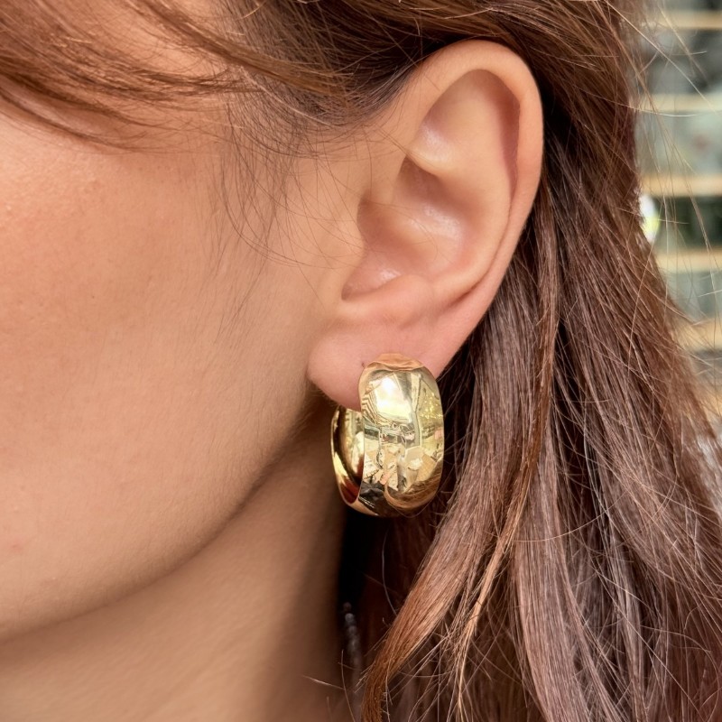 Doku Işıltı Halka Küpe resmi