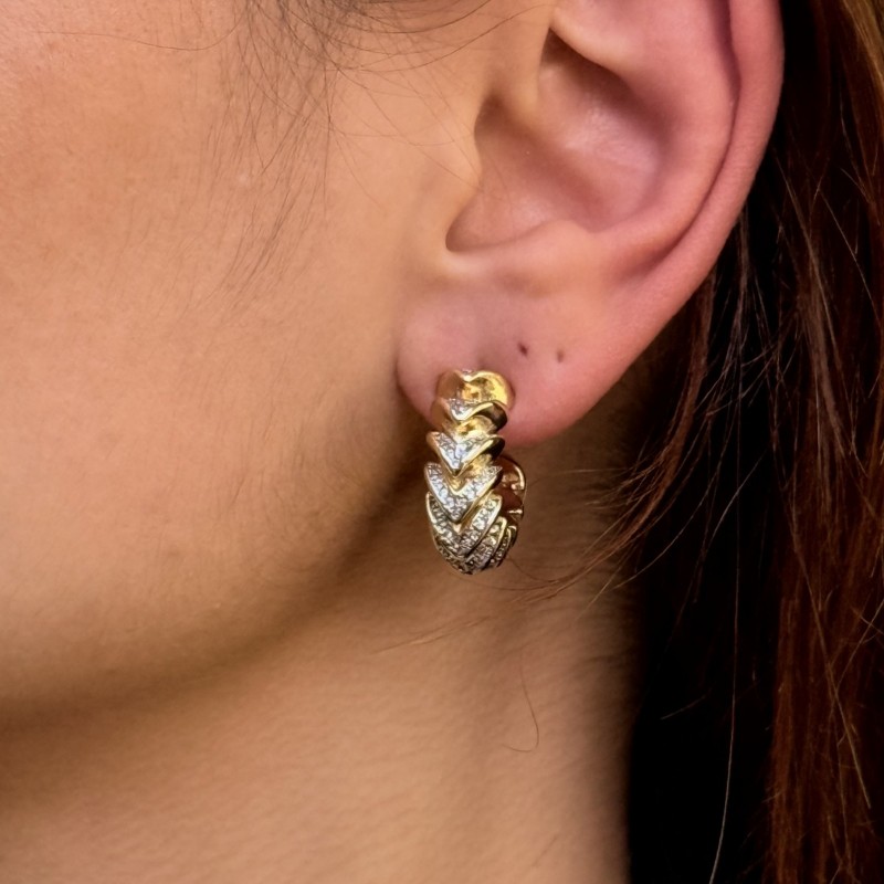 Chevron Katman Halka Küpe – Gold resmi