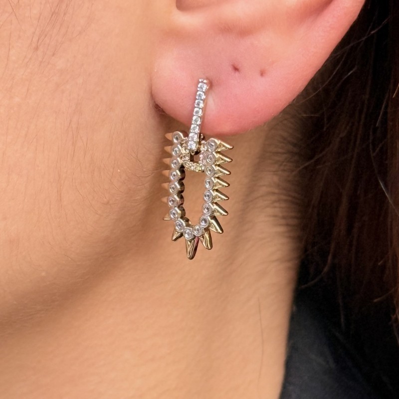 Spike Orbit Dangle resmi