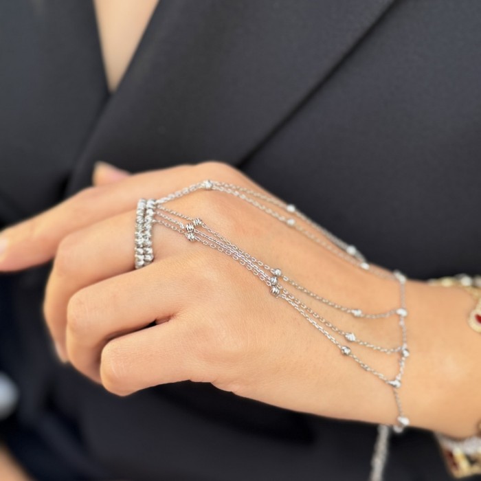 Zincir Damlalı Şahmeran (Silver) resmi