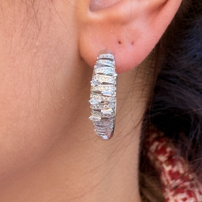 Silver Statement Hoop – Layered Baguette Mix resmi