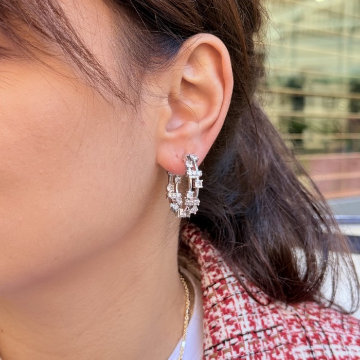 Geometric Hoop – Mixed-Cut Sparkle (Silver) resmi